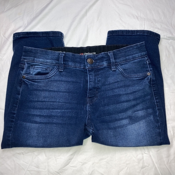 Liz Claiborne Denim Stretch Cropped Capris - Picture 2 of 7